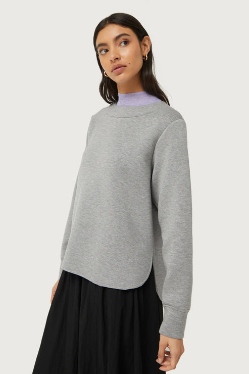 U-Hem Sweatshirt in Grey