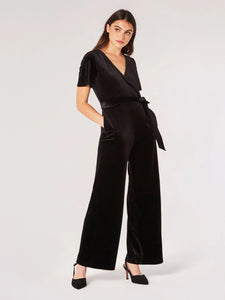 Flutter Sleeve Velvet Jumpsuit in Black