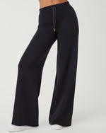 Load image into Gallery viewer, Air Essentials Wide Leg Pant in Black
