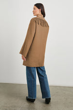 Load image into Gallery viewer, Hugo Coat in Camel
