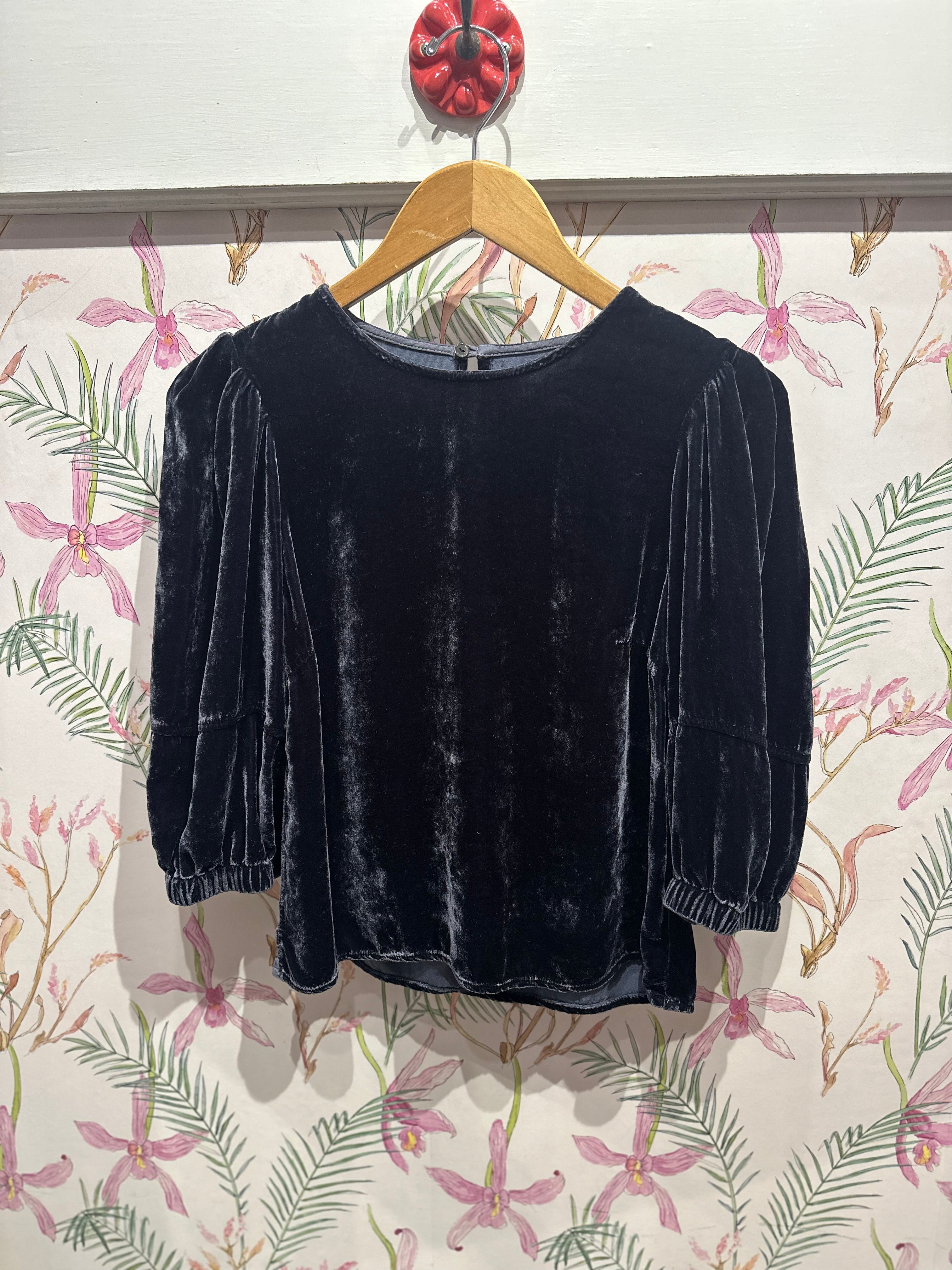 Nancy Silk Velvet 3/4 Puff Sleeve Top in Navy