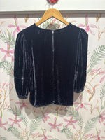 Load image into Gallery viewer, Nancy Silk Velvet 3/4 Puff Sleeve Top in Navy
