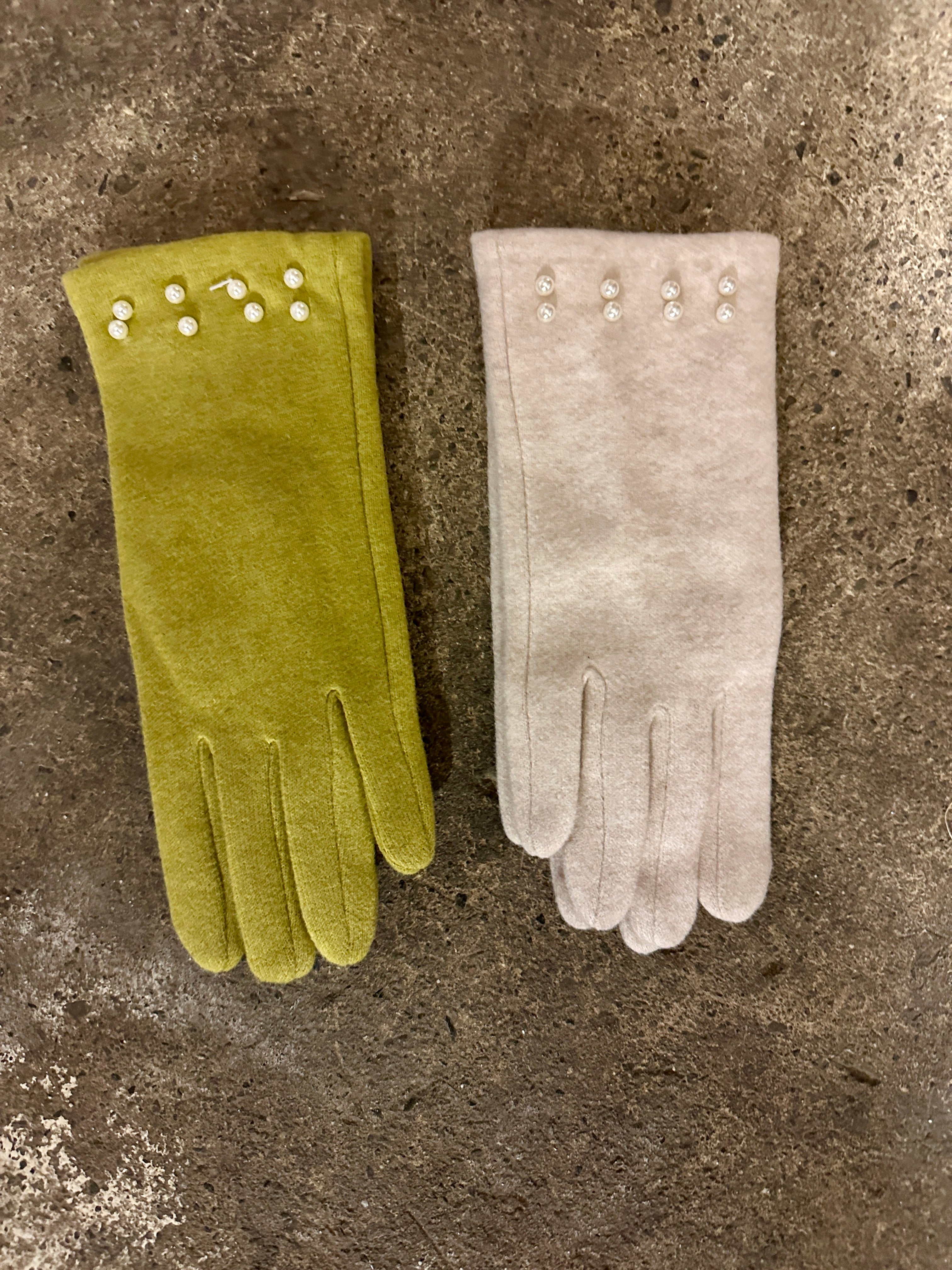 Pearl Embellished Gloves in Beige Heather