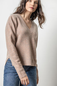 Felted Easy V-Neck Sweater in Rose Quartz