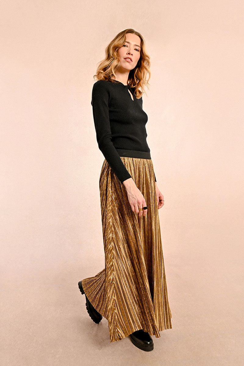 Metallic Pleated Skirt in Gold